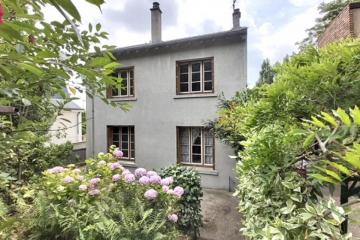 Rueil-Malmaison - maison 4 chambres, sous-sol, jardin, stationnement