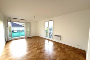 Rueil-Malmaison - appartement dernier étage, 2 chambres, terrasse, cave, 2 parkings